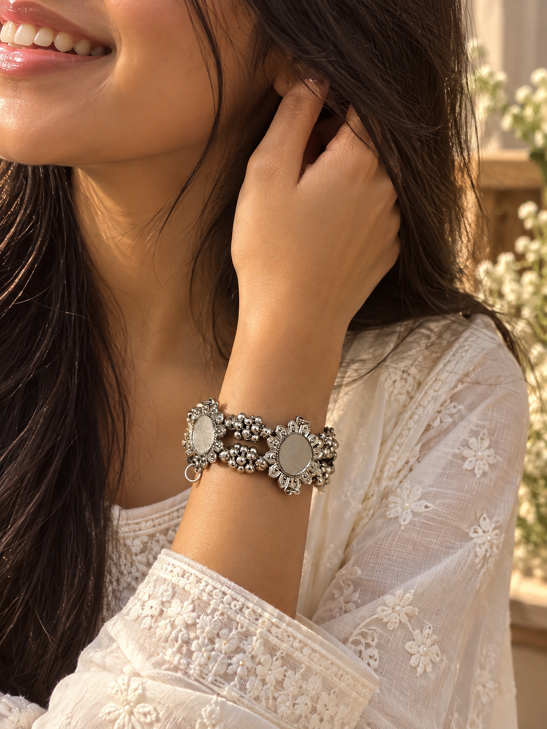 Floral Medallion Kada, kadas